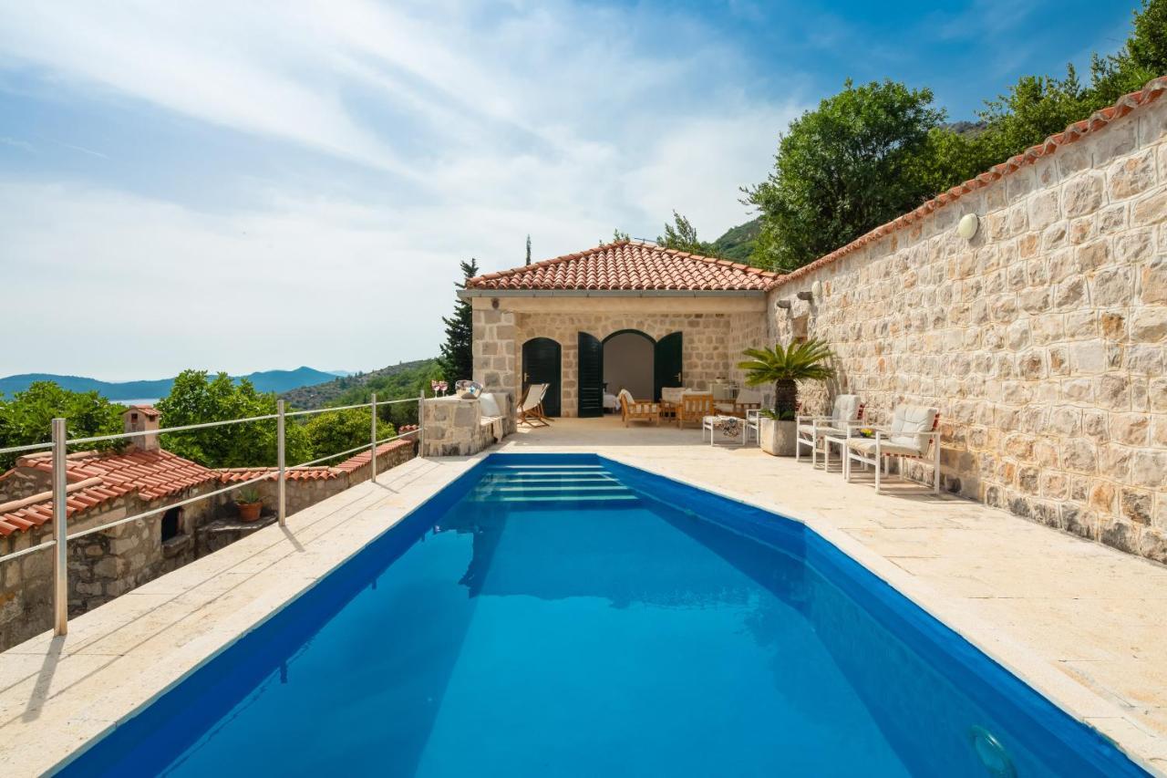 Villa Schola Brsečine Dış mekan fotoğraf